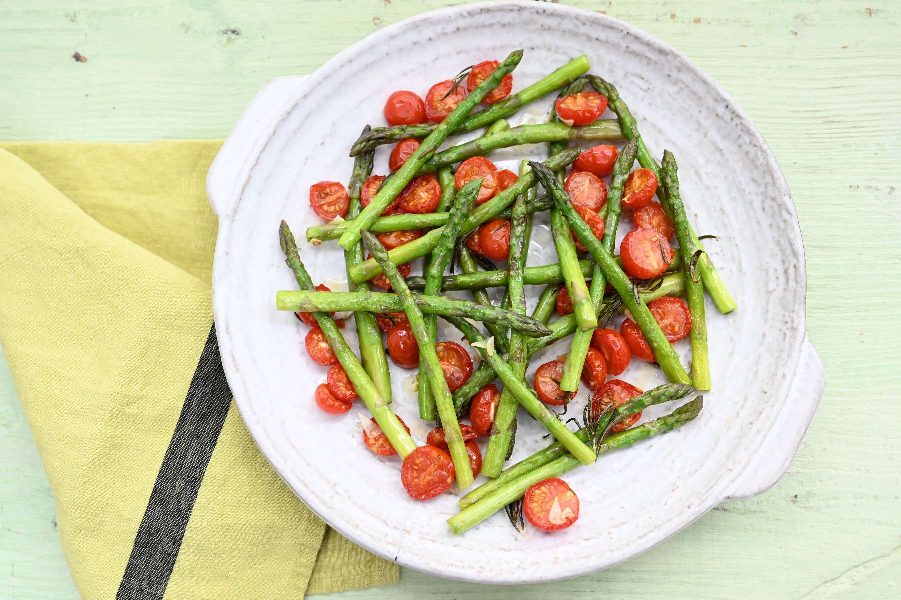 Asparagus with Tomato Confit